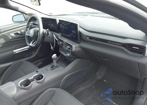 2025 Ford Mustang Ecoboost из США, поврежденный, VIN 1FAGP8UH3S5128009